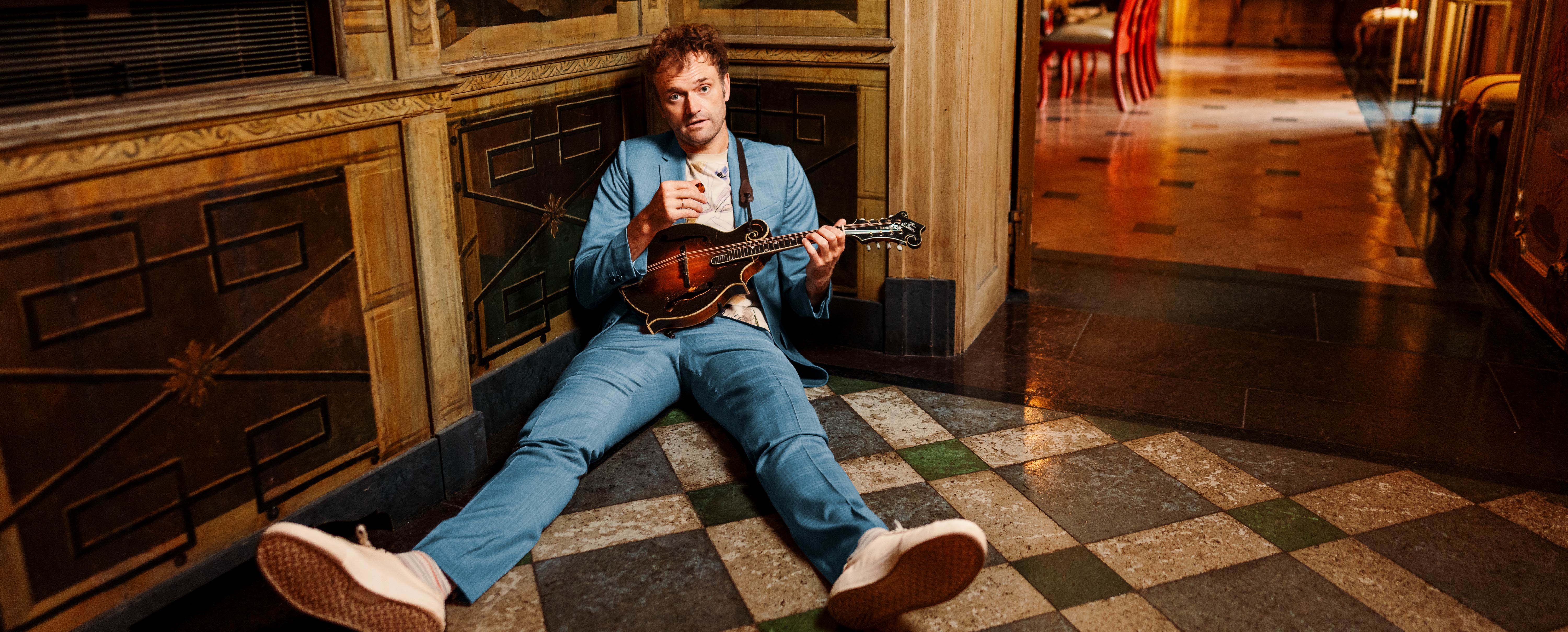 Chris Thile 